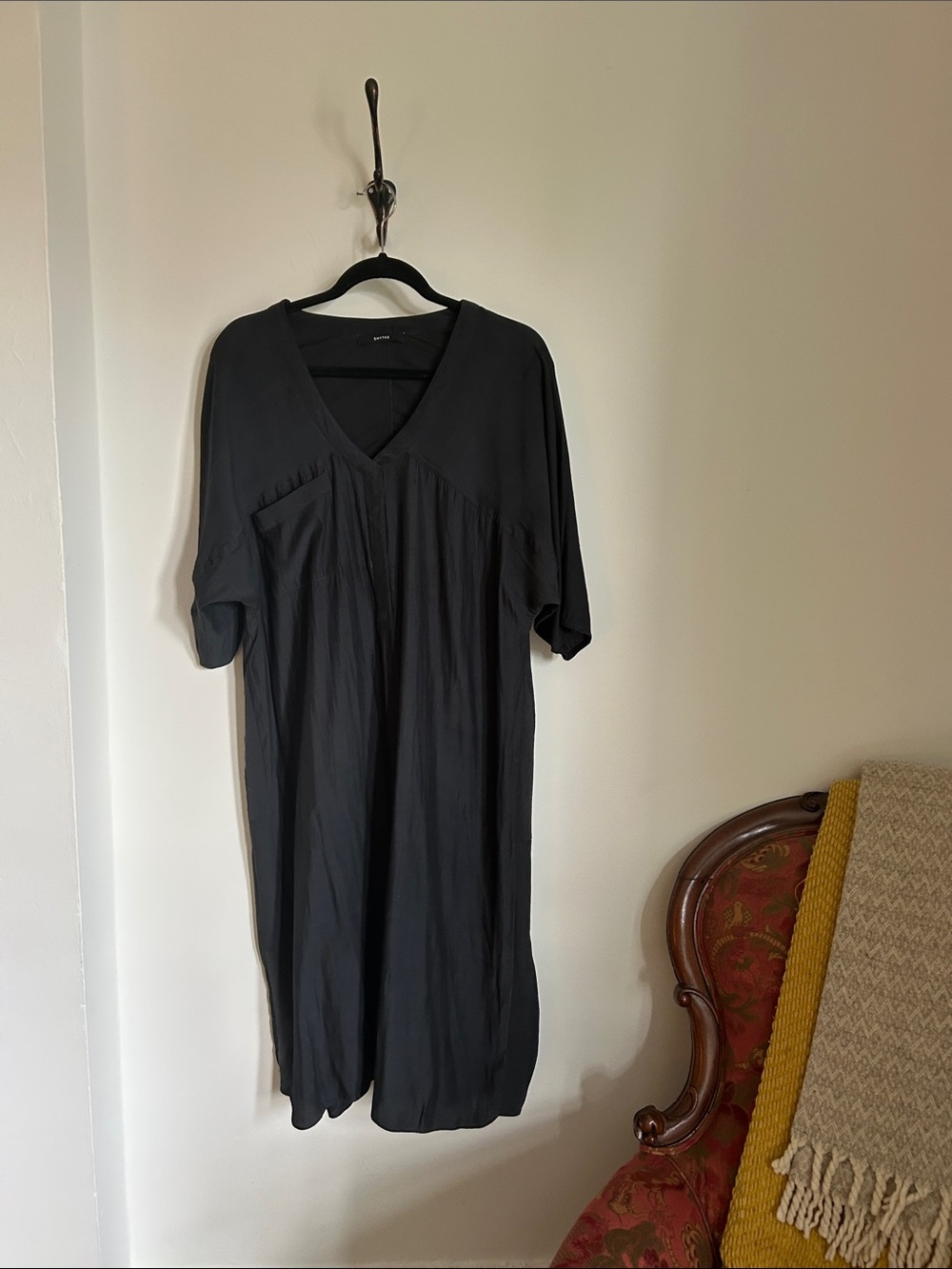 Simple V-Neck Black Shift Dress from Smythe - Picture 5 of 5